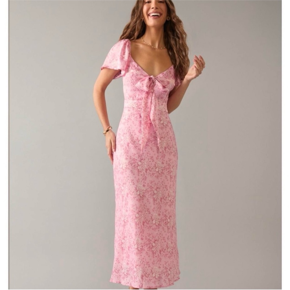 Francesca's Collections Pink Floral Dress *NEW WITH TAGS, NEVER WORN*